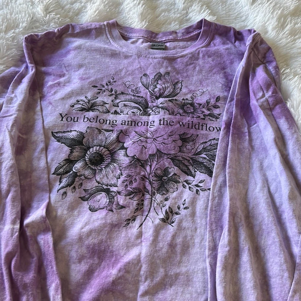 Long sleeve tee